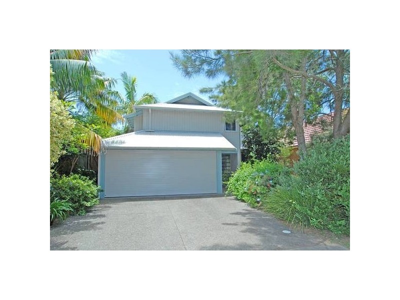 11 Hinemoa Avenue, Killarney Vale NSW 2261