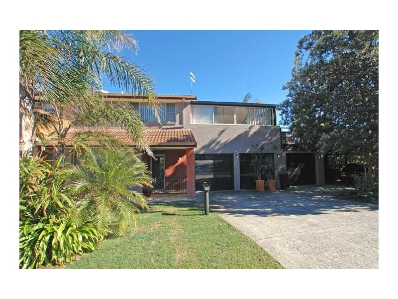 30 Pacific Street, Wamberal NSW 2260