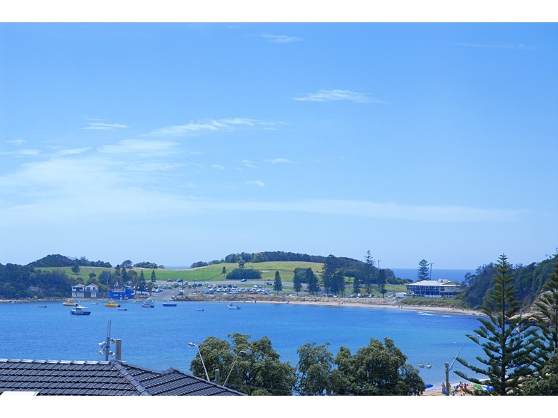 2/3 Hunter Crescent, Terrigal NSW 2260