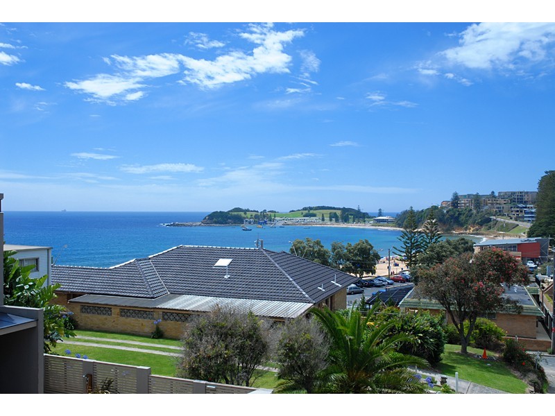 2/3 Hunter Crescent, Terrigal NSW 2260