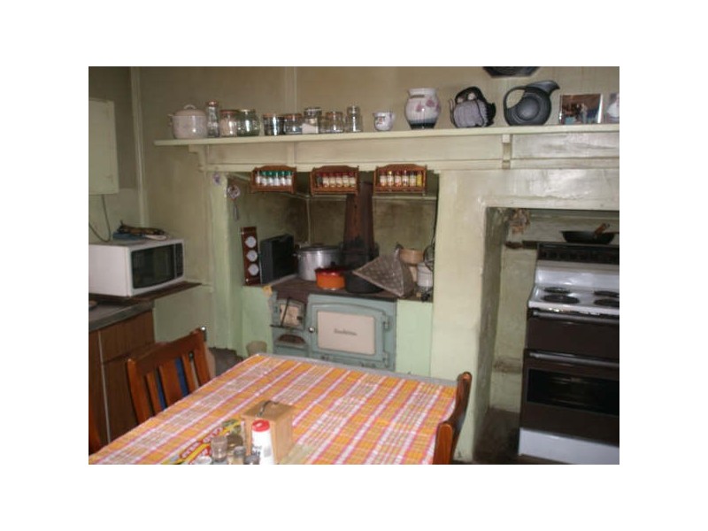 34 Lloyd Street, Burraga NSW 2795