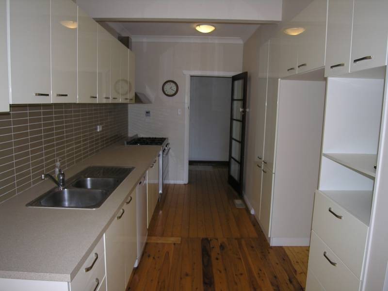 17 West End Street, Katoomba NSW 2780