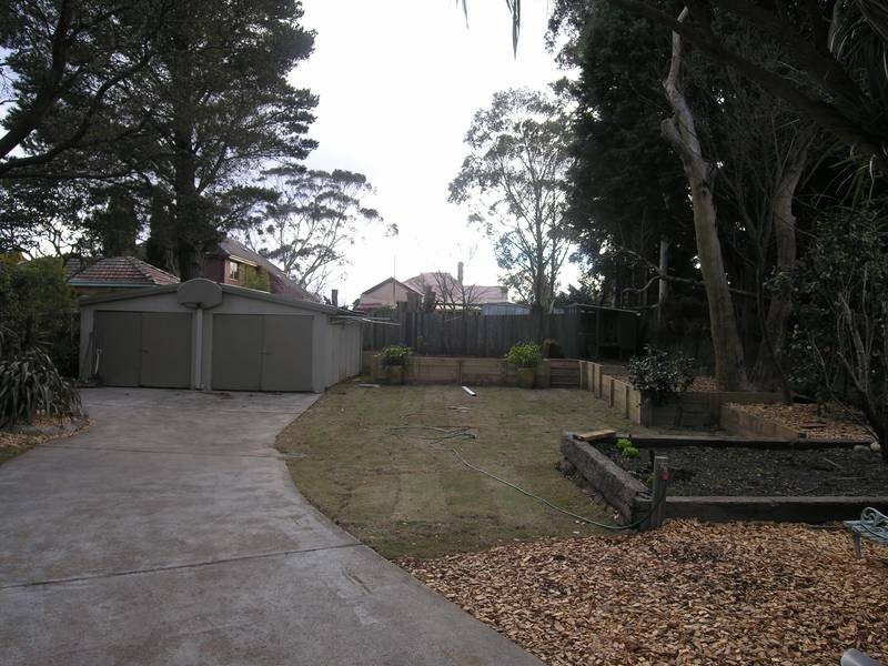 17 West End Street, Katoomba NSW 2780