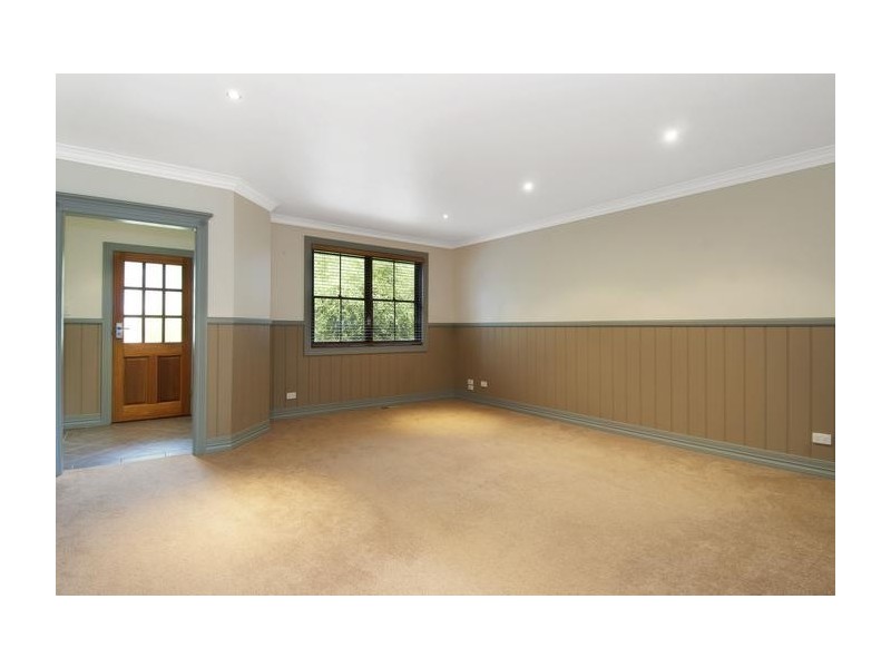 27 Eastview Avenue, Leura NSW 2780