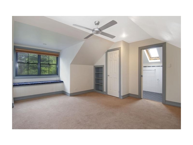 27 Eastview Avenue, Leura NSW 2780