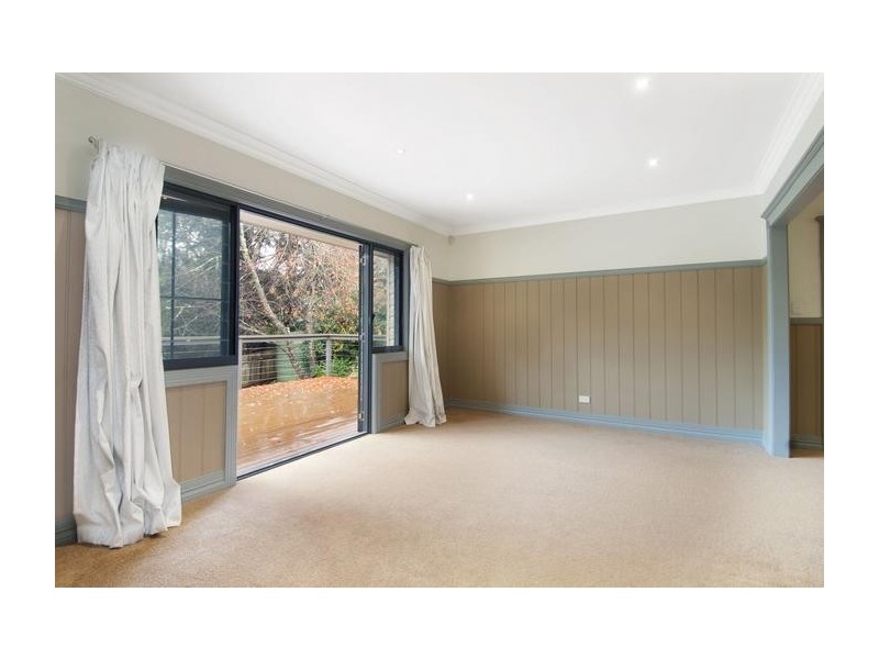 27 Eastview Avenue, Leura NSW 2780