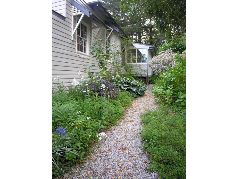 4 Balmoral Road, Leura NSW 2780