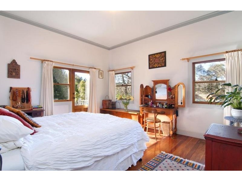 2 Balmoral Road, Leura NSW 2780