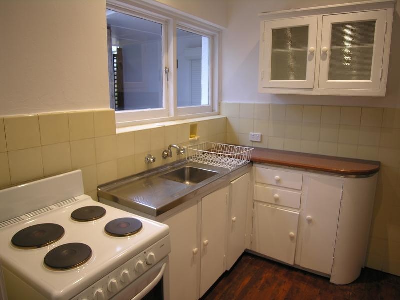 Flat 2/1 Birdwood Avenue, Katoomba NSW 2780