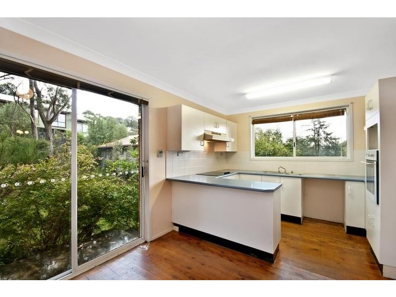 6 Rawson Parade, Leura NSW 2780