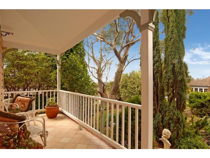 14 East View Avenue, Leura NSW 2780