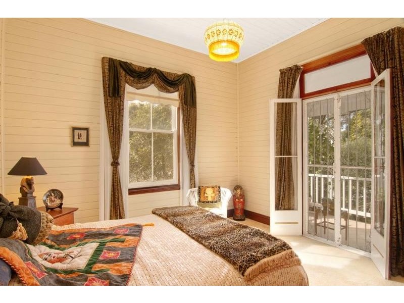 14 East View Avenue, Leura NSW 2780