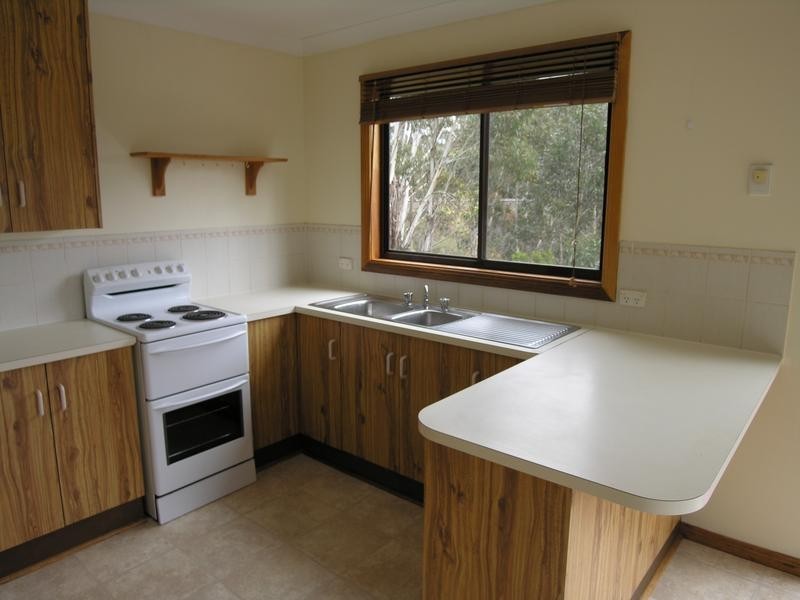 6 Eunoe Street, Katoomba NSW 2780