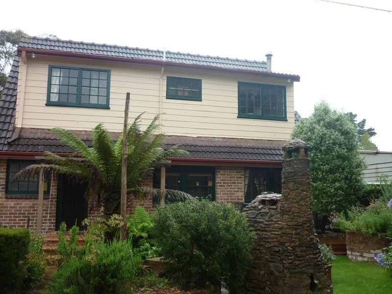 4 LINKS ROAD, Blackheath NSW 2785