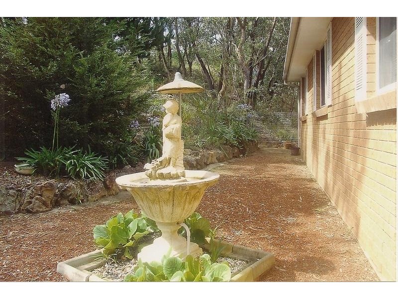 6 Rawson Parade, Leura NSW 2780