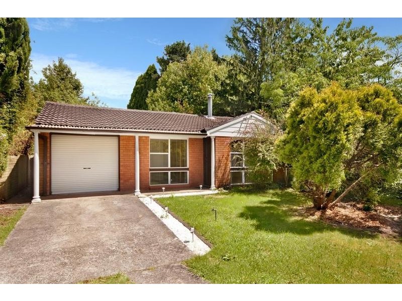 1 Murphys Lane, Wentworth Falls NSW 2782
