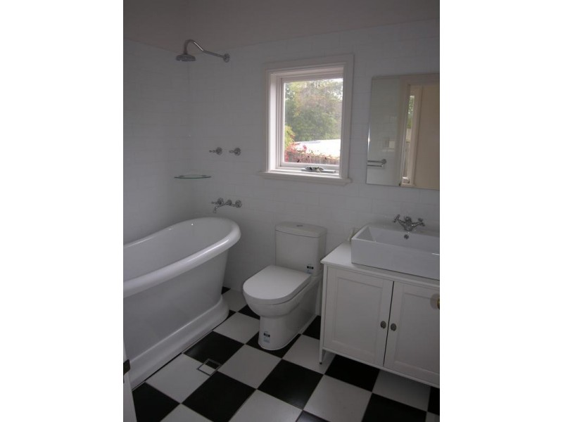 10 Kundibar Street, Katoomba NSW 2780