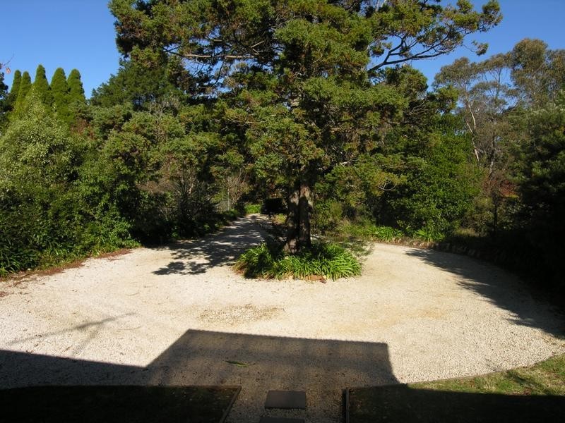 14 Lawson View Parade, Wentworth Falls NSW 2782