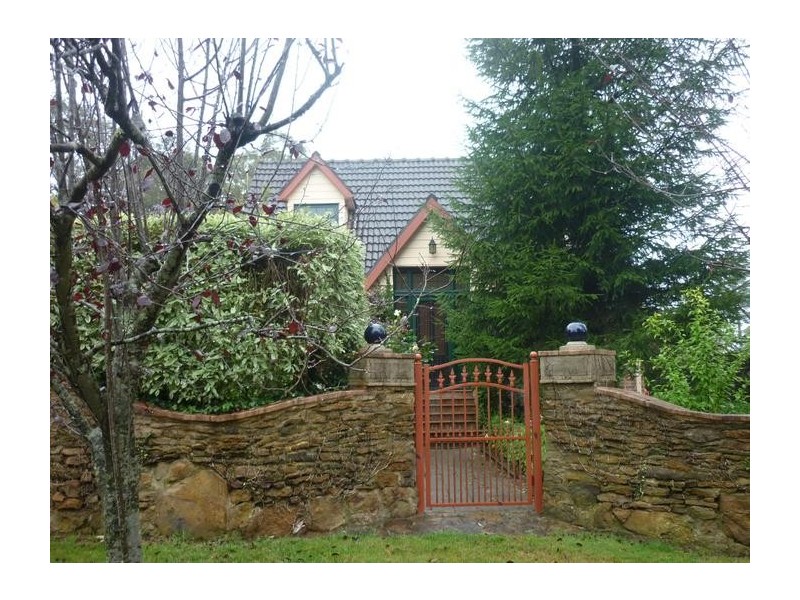 4 LINKS ROAD, Blackheath NSW 2785