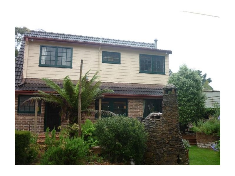 4 LINKS ROAD, Blackheath NSW 2785