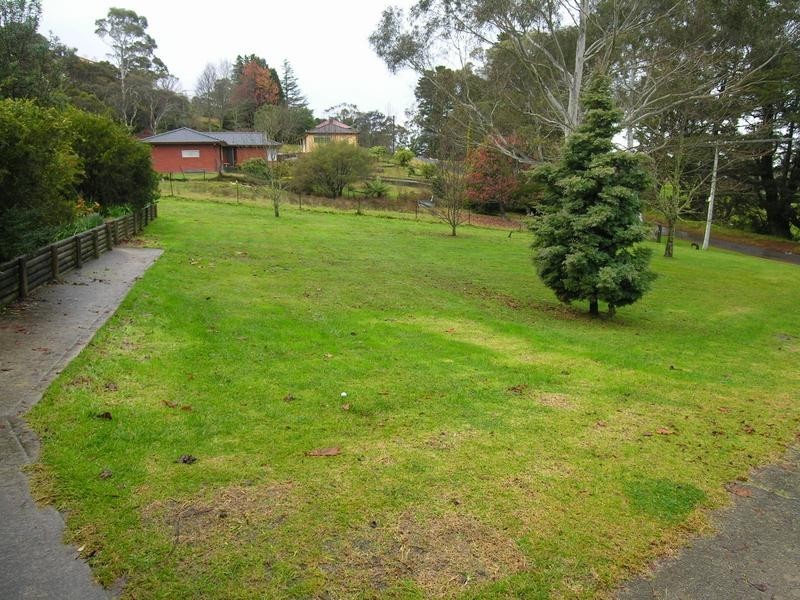 15 Glencoe Road, Katoomba NSW 2780