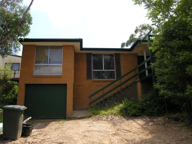 24 Banksia Road, Wentworth Falls NSW 2782