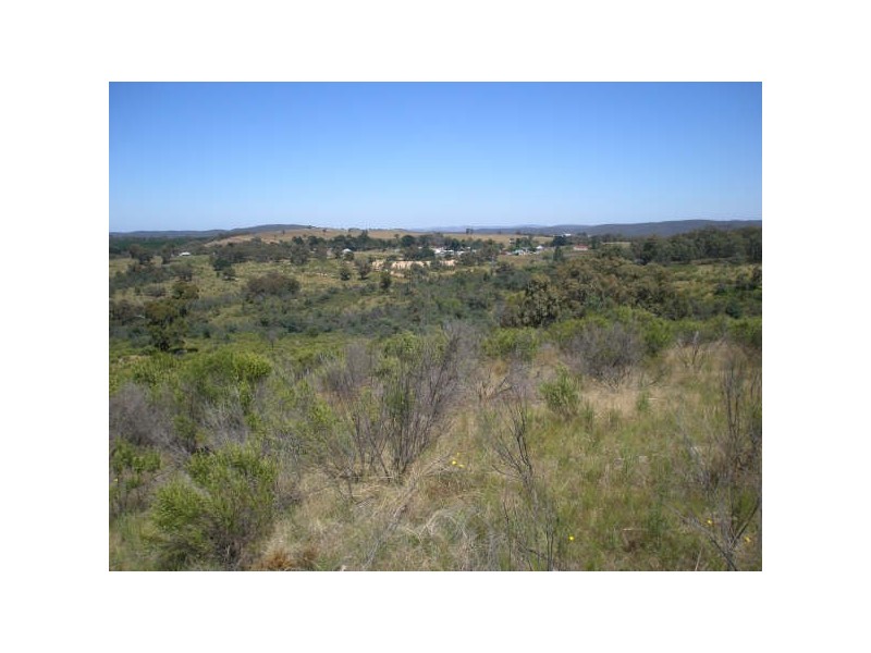 1 Main Street, Burraga NSW 2795