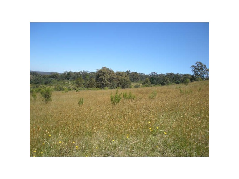1 Main Street, Burraga NSW 2795