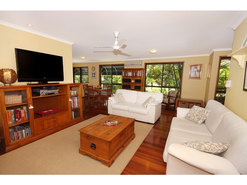 8 Etep Court, Nambour QLD 4560