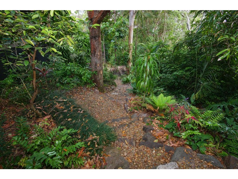 8 Etep Court, Nambour QLD 4560