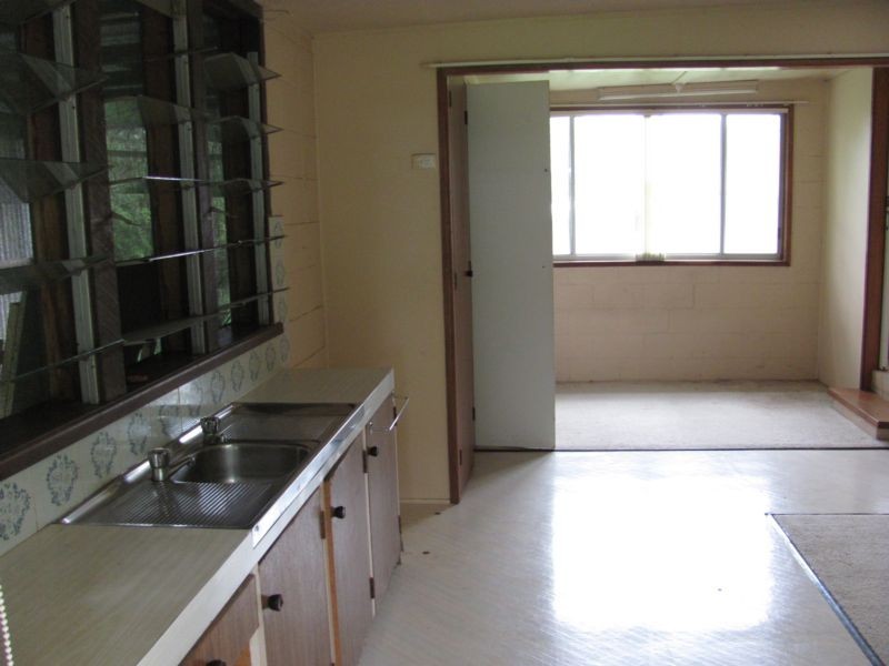 87 Andreasens Road, Nambour QLD 4560