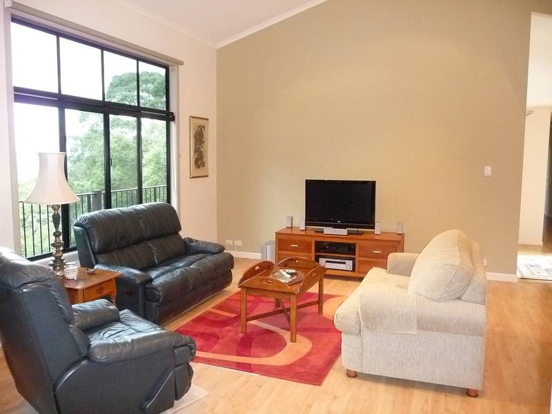 102-104 Panorama Drive, Nambour QLD 4560