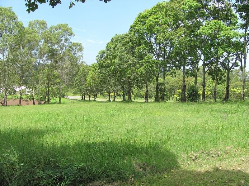 10 Celestial Court, Valdora QLD 4561