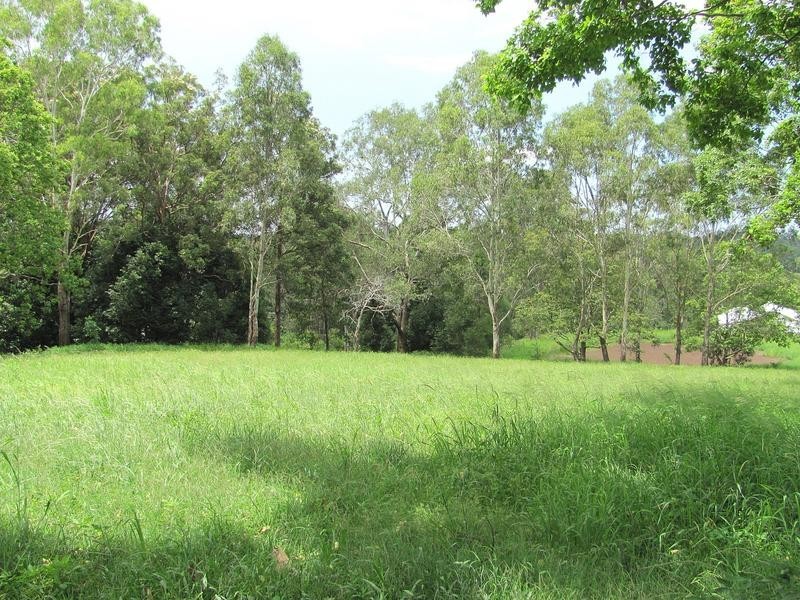 10 Celestial Court, Valdora QLD 4561