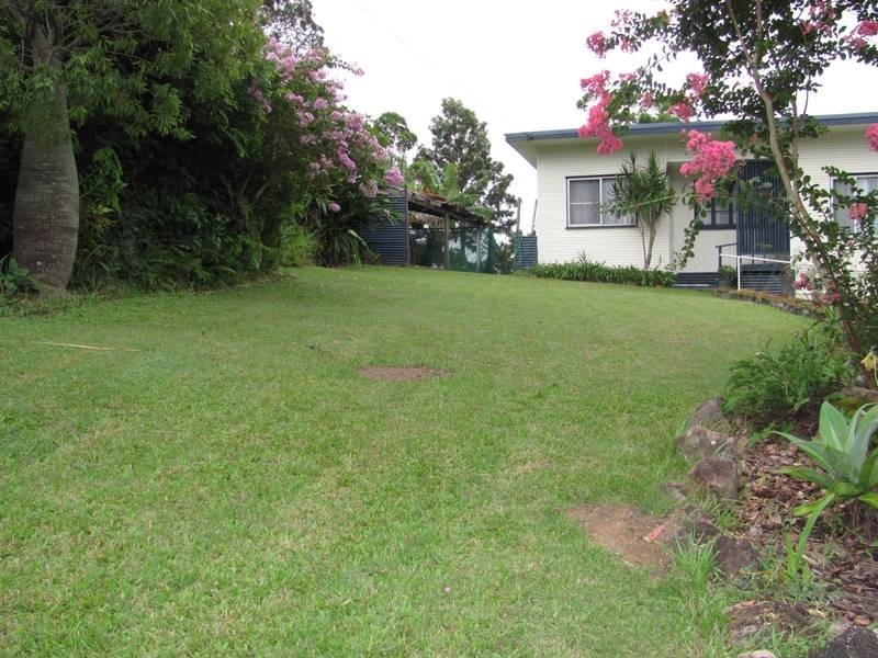 104 Carter Road, Nambour QLD 4560