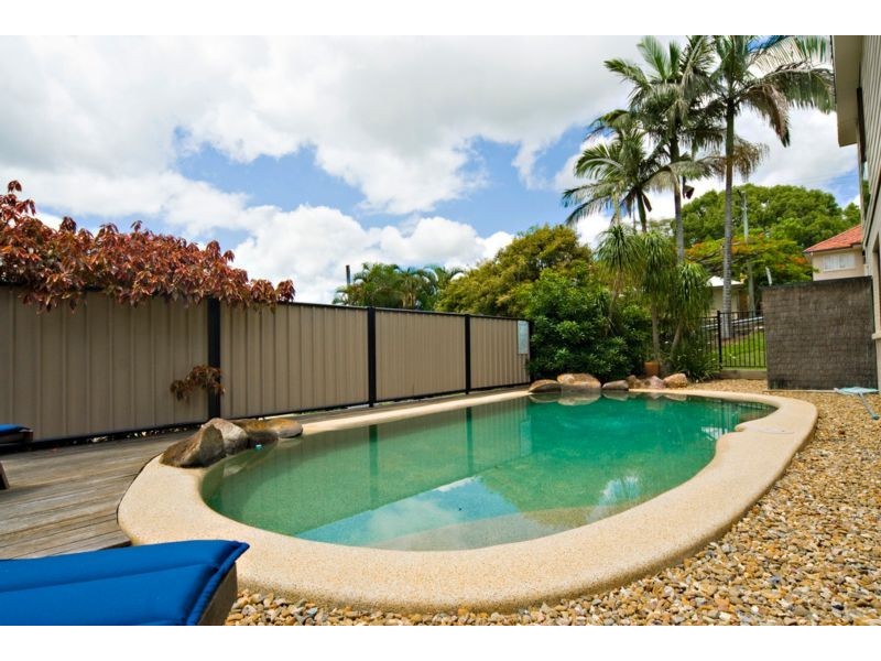 5 Parsons Street, Nambour QLD 4560