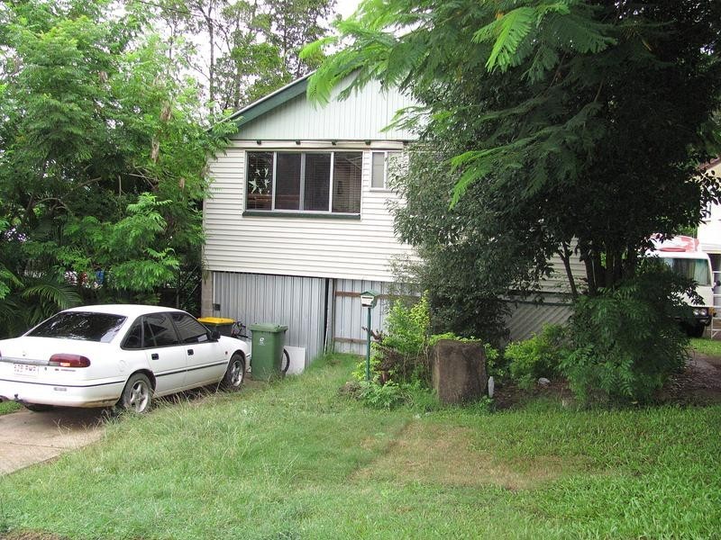 5 Tamper Street, Nambour QLD 4560