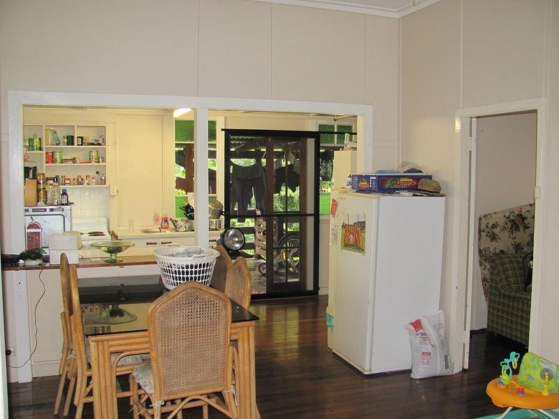 5 Tamper Street, Nambour QLD 4560