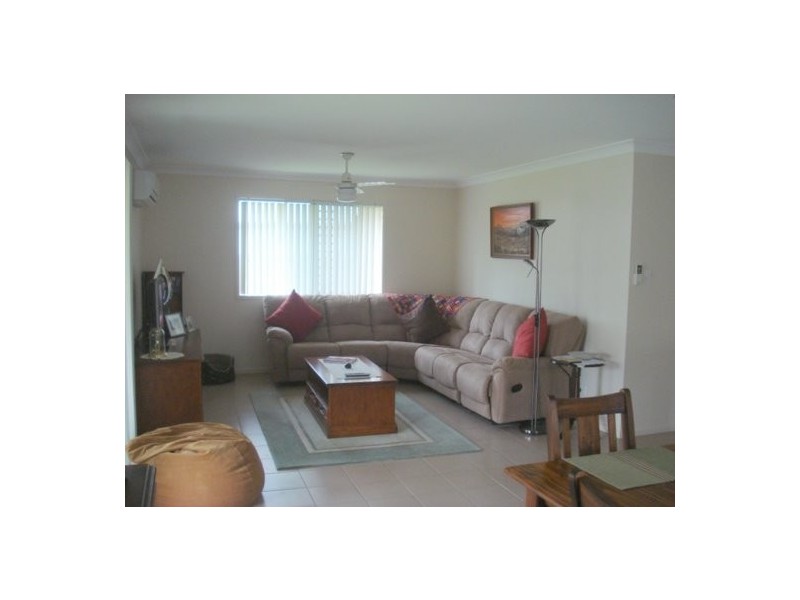 17 Vincent Drive, Nambour QLD 4560