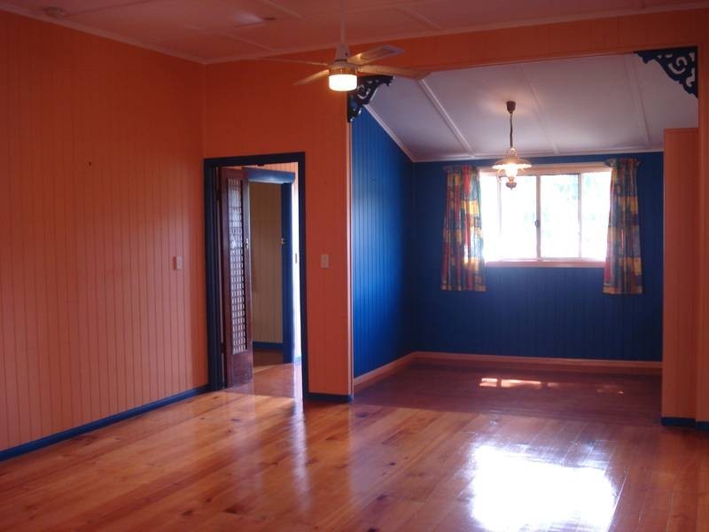 21 Arundell Avenue, Nambour QLD 4560