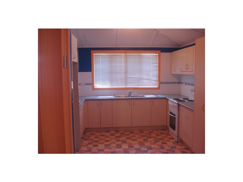 21 Arundell Avenue, Nambour QLD 4560