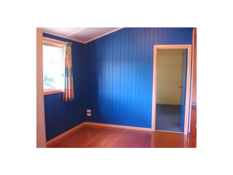 21 Arundell Avenue, Nambour QLD 4560