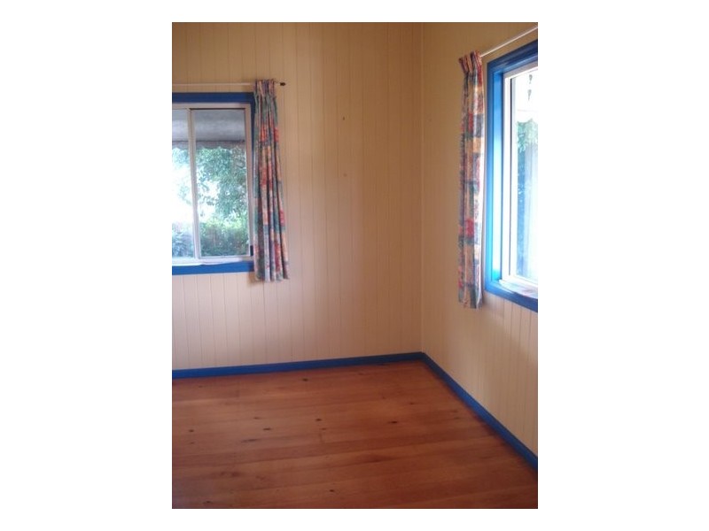 21 Arundell Avenue, Nambour QLD 4560