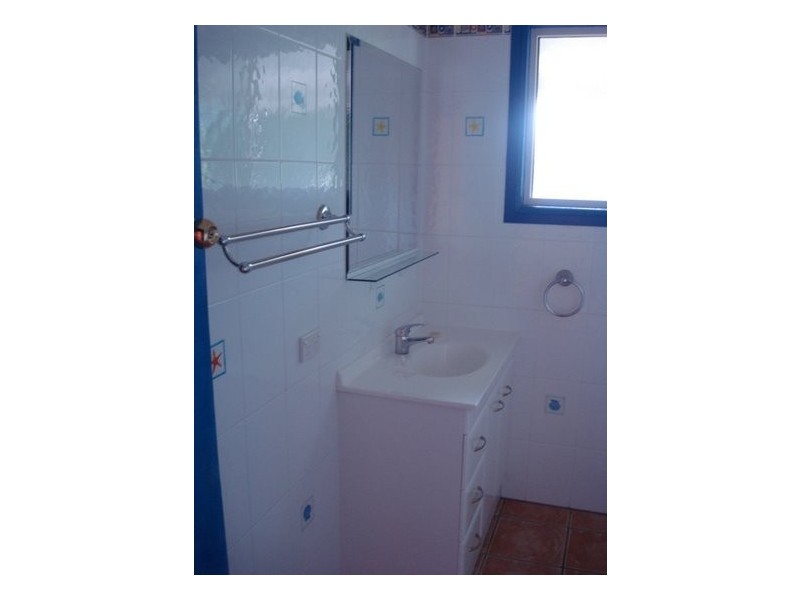 21 Arundell Avenue, Nambour QLD 4560