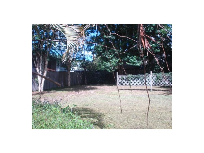 21 Arundell Avenue, Nambour QLD 4560