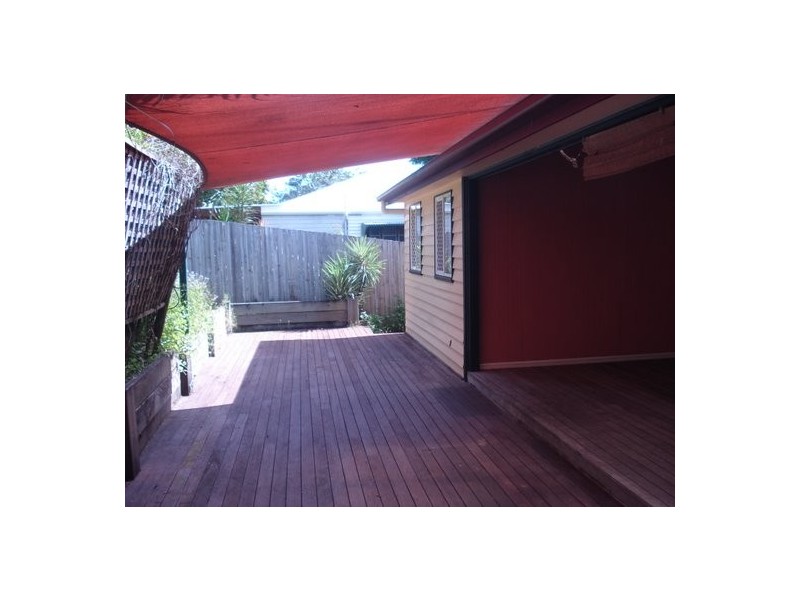 21 Arundell Avenue, Nambour QLD 4560