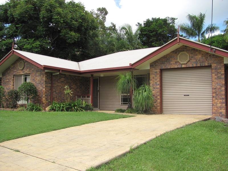 15 Swallow Street, Nambour QLD 4560