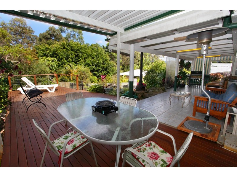 4 Holyn Close, Woombye QLD 4559