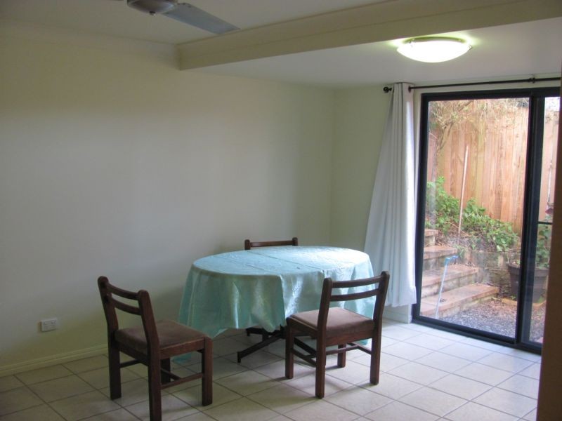 1/12 DALZELL COURT, Nambour QLD 4560