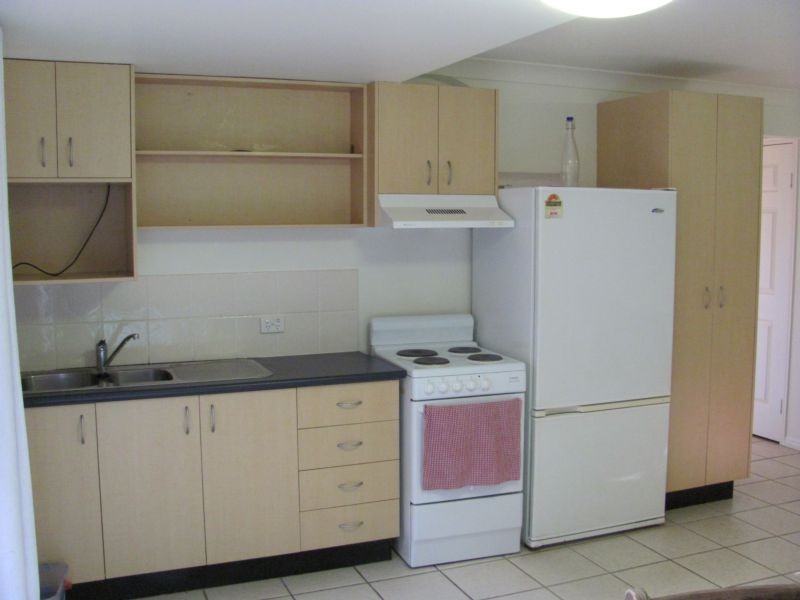 1/12 DALZELL COURT, Nambour QLD 4560